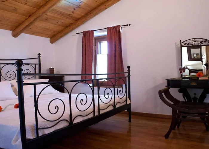 Villa Theasis *